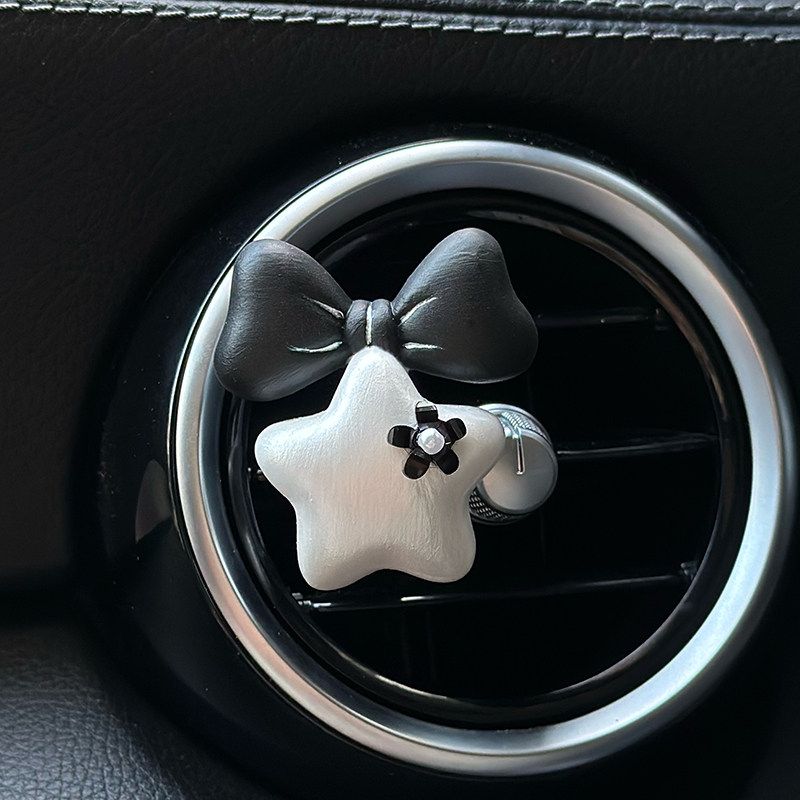 Angel Doll Automobile Aromatherapy Auto Perfume Car Interior Air Outlet Decoration Creative Car Decorations Fragrant Stone Gift for Women Little star Other notes
Angel Doll Automobile Aromatherapy Auto Perfume Car Interior Air Outlet Decoration Creative Car Decorations Fragrant Stone Gift for Women Little star Other notes