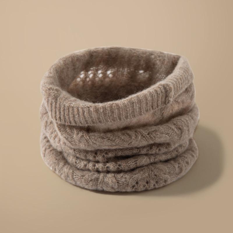 100% Pure Cashmere Knit Cowl: Versatile Solid Color Neck Warmer for Men and Women 38x23
100% Pure Cashmere Knit Cowl: Versatile Solid Color Neck Warmer for Men and Women 38x23