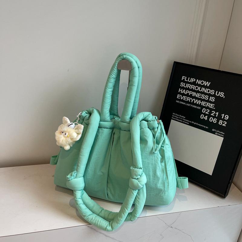 2025 NEW Tote Bag Lightweight Puffy Handbag Large Capacity Hobo Bag Pillow Shopper bag for Women Work Shopping Travel bolsos sac single package зелёный
2025 NEW Tote Bag Lightweight Puffy Handbag Large Capacity Hobo Bag Pillow Shopper bag for Women Work Shopping Travel bolsos sac single package зелёный