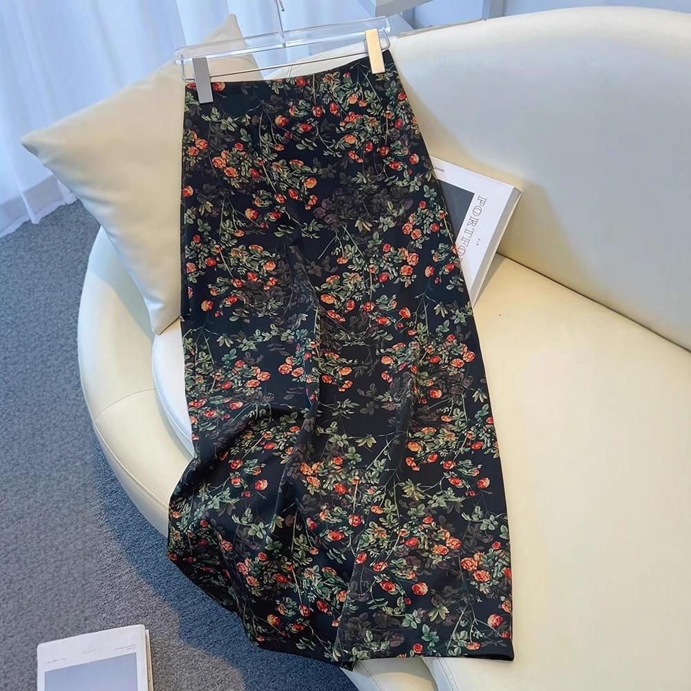 Women s 2025 Summer Floral Print High-Waisted A-Line Midi Skirt 2XL (recommended 125-135 jin)
Women s 2025 Summer Floral Print High-Waisted A-Line Midi Skirt 2XL (recommended 125-135 jin)
