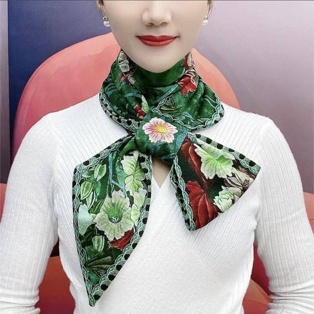 New Thickening Warm Scarf Windproof Retro Skiing Motorcycle Scarf Warm Shawl Wrap Cycling Skiing
New Thickening Warm Scarf Windproof Retro Skiing Motorcycle Scarf Warm Shawl Wrap Cycling Skiing