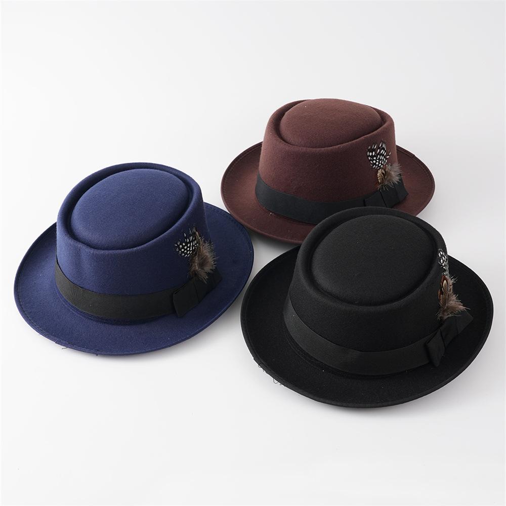 Hot-selling men s small brim bowler hat women s feather felt hat European and American fedora jazz hat adult style (55-60cm)
Hot-selling men s small brim bowler hat women s feather felt hat European and American fedora jazz hat adult style (55-60cm)