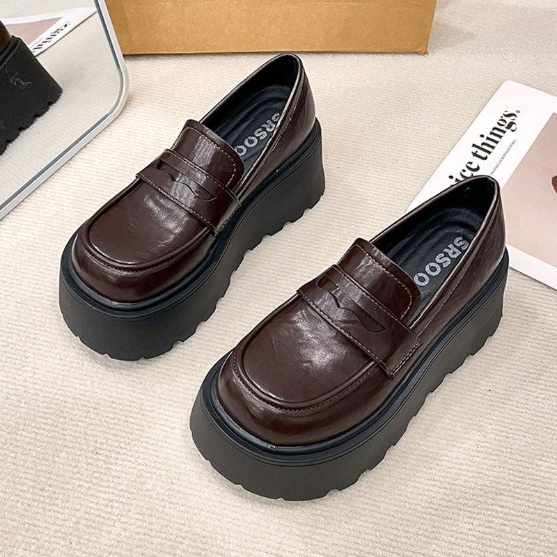 Маленькие универсальные туфли-лоферы на платформе-маффин для женщин, новые модели весна-осень 2025, маленькие кожаные туфли в британском стиле 40 коричневый
Маленькие универсальные туфли-лоферы на платформе-маффин для женщин, новые модели весна-осень 2025, маленькие кожаные туфли в британском стиле 40 коричневый