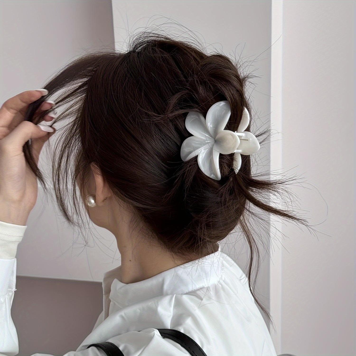 1/2pcs Light Blue White Dual Color Floral Bright Face Hair Grab Fresh Gentle Women s Daily Simple Texture Fashionable Headwear
1/2pcs Light Blue White Dual Color Floral Bright Face Hair Grab Fresh Gentle Women s Daily Simple Texture Fashionable Headwear