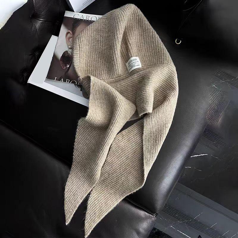 Korean Style Plain Knitted Hat Scarf 2-In-1 Autumn Winter Warm Casual Head Neck Protection
Korean Style Plain Knitted Hat Scarf 2-In-1 Autumn Winter Warm Casual Head Neck Protection