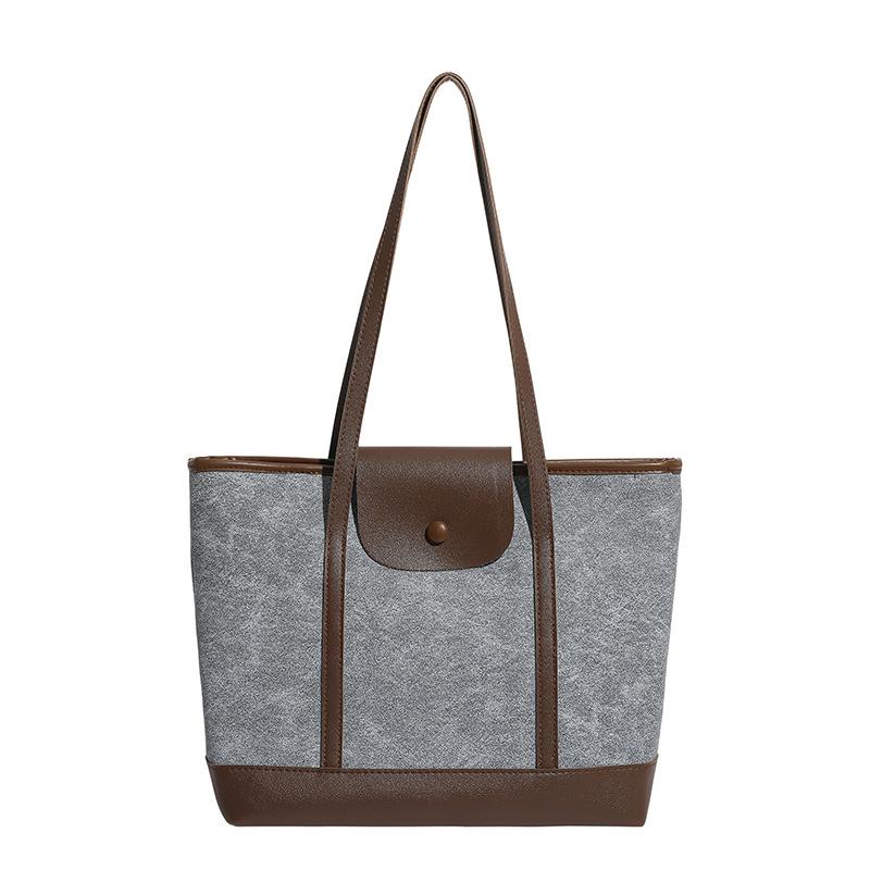 Large capacity bag women s new highend sense popular fashion shoulder bag daily commuting versatile tote bag
Large capacity bag women s new highend sense popular fashion shoulder bag daily commuting versatile tote bag