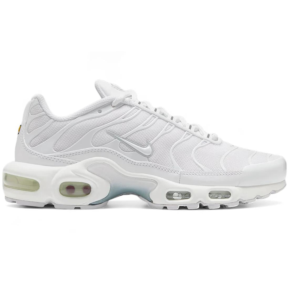 Sneaker Nike Air Max Plus White Pure Platinum (Women s)(DM2362-100) 36.5
Sneaker Nike Air Max Plus White Pure Platinum (Women s)(DM2362-100) 36.5