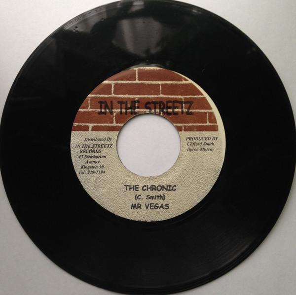 7inch Record MR. VEGAS - The Chronic NONE In The Streetz 2003 Jamaica Reggae, Ska & Dub Used
7inch Record MR. VEGAS - The Chronic NONE In The Streetz 2003 Jamaica Reggae, Ska & Dub Used