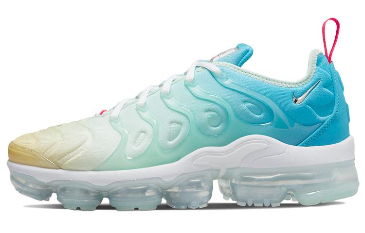 Жіночі кросівки Nike Air VaporMax Plus Mint Foam Laser Blue DQ7651-300 37.5
Жіночі кросівки Nike Air VaporMax Plus Mint Foam Laser Blue DQ7651-300 37.5