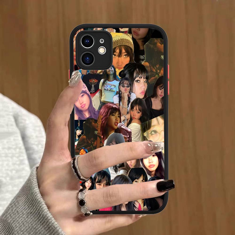 Singer B-Beabadoobee For IPhone 16 15 13 12 14 11 Pro Max X XS MAX Color Case Matte Silicone Phone Cover iphone 13
Singer B-Beabadoobee For IPhone 16 15 13 12 14 11 Pro Max X XS MAX Color Case Matte Silicone Phone Cover iphone 13