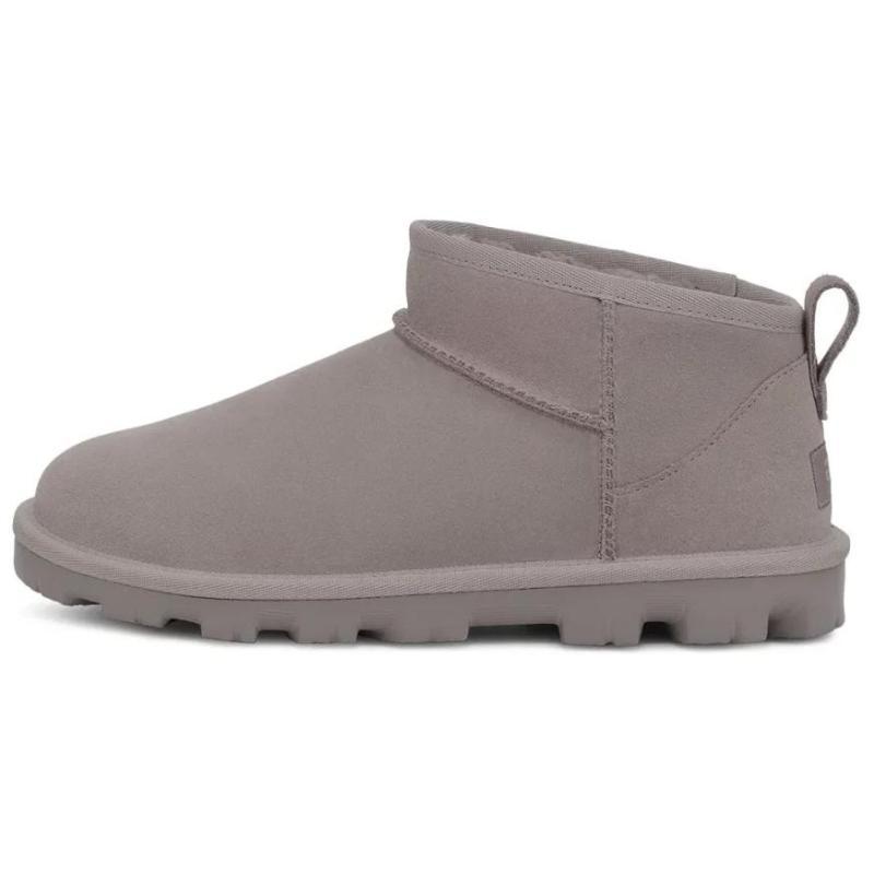 UGG Базові короткі снігоступи зі спліту натуральної шкіри, унісекс, колір вулканічного каменю, кросівки 1166732-PMC 37
UGG Базові короткі снігоступи зі спліту натуральної шкіри, унісекс, колір вулканічного каменю, кросівки 1166732-PMC 37