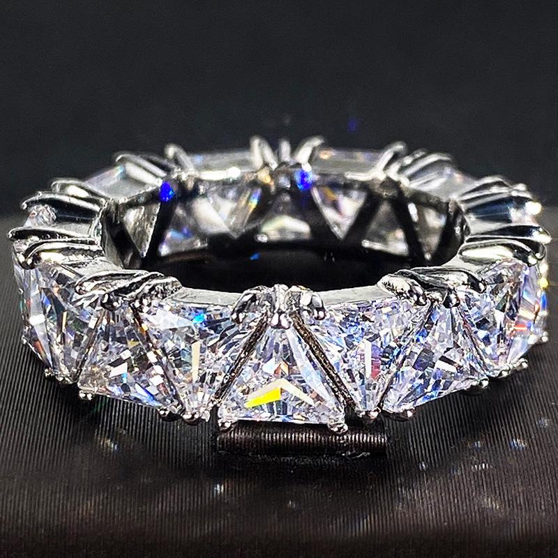 Cao Shi Women s Triangle Pave Cubic Zirconia Ring - Gift Jewelry Size 5
Cao Shi Women s Triangle Pave Cubic Zirconia Ring - Gift Jewelry Size 5