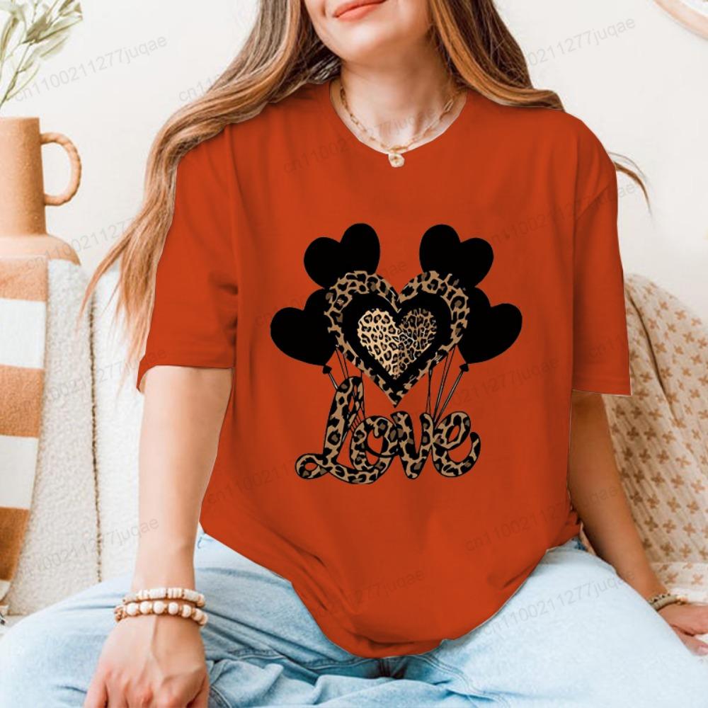 Leopard Heart Graphic Tee for Women Vintage Leopard Print Heart T Shirt O Neck Short Sleeve Casual Streetwear Aesthetic Tops XXS
Leopard Heart Graphic Tee for Women Vintage Leopard Print Heart T Shirt O Neck Short Sleeve Casual Streetwear Aesthetic Tops XXS