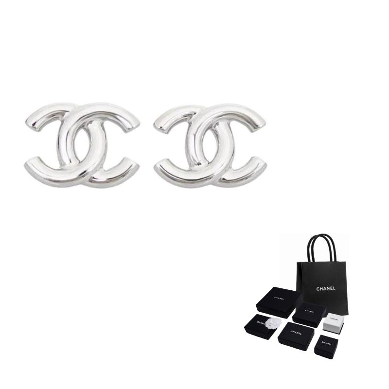 CHANEL Logo Design - Earrings for Men and Women, Couple Style, Silver срібний
CHANEL Logo Design - Earrings for Men and Women, Couple Style, Silver срібний