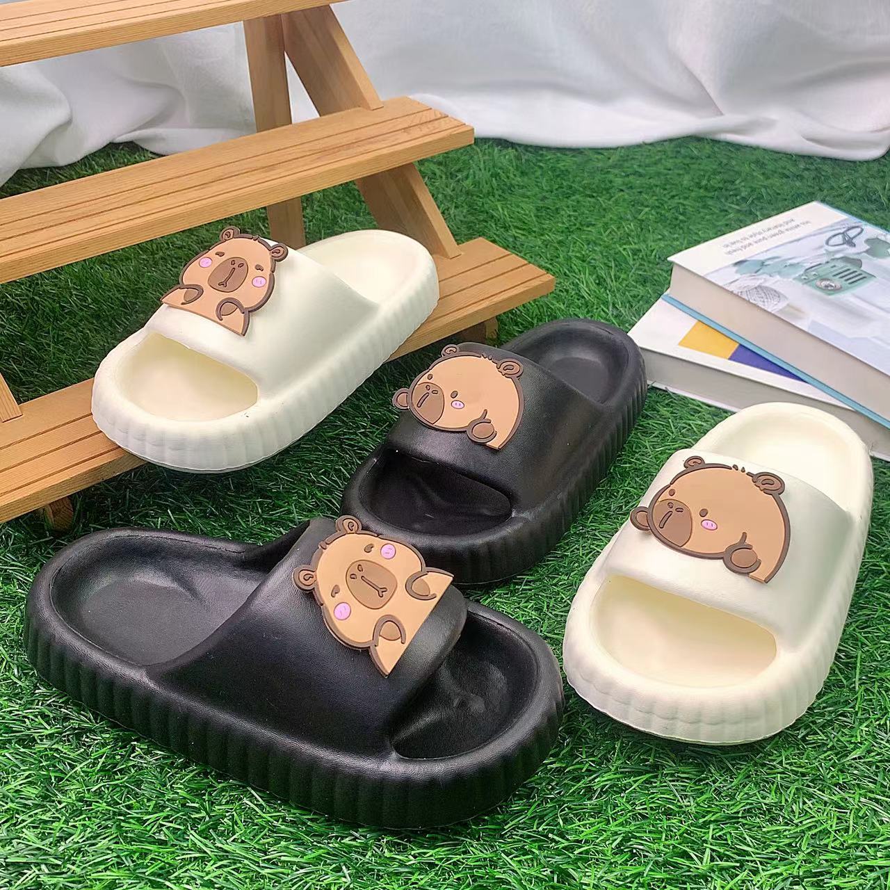 Slippers women s new kapi piggy slippers women s spring and summer fashion one-word slippers 36/37
Slippers women s new kapi piggy slippers women s spring and summer fashion one-word slippers 36/37