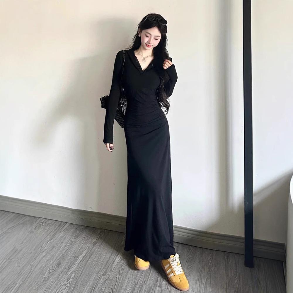 Plus Size Black Hooded V-Neck A-Line Long Sleeve Dress for Women - Autumn Waist-Slimming French Style L
Plus Size Black Hooded V-Neck A-Line Long Sleeve Dress for Women - Autumn Waist-Slimming French Style L