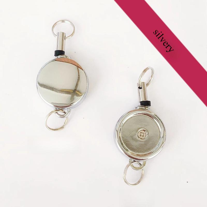 Duty Retractable Metal Wire Keychain Pull Badge Reel ID Lanyard Name Tag Card Badge Holder Reel Key Ring Outdoor Tool серебряный
Duty Retractable Metal Wire Keychain Pull Badge Reel ID Lanyard Name Tag Card Badge Holder Reel Key Ring Outdoor Tool серебряный