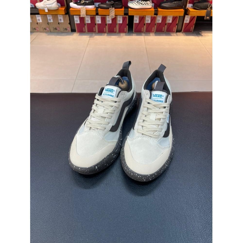 Vans UniSex Mte Ultrarange Exo Se Sneakers Mte Ultrarange Exo Se Speckle Cream Vn000cwdcrm Ivory/220
Vans UniSex Mte Ultrarange Exo Se Sneakers Mte Ultrarange Exo Se Speckle Cream Vn000cwdcrm Ivory/220