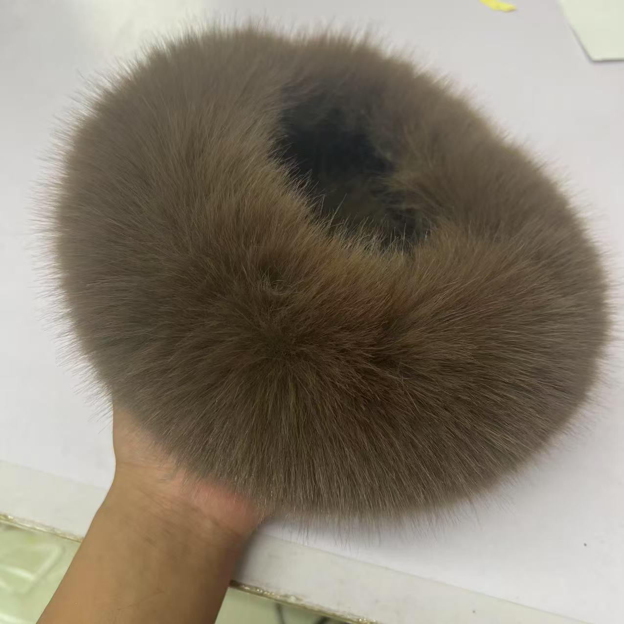 Artistic Black Faux Fur Headband Visor Hat for Winter Warmth Women M (56-58cm)
Artistic Black Faux Fur Headband Visor Hat for Winter Warmth Women M (56-58cm)