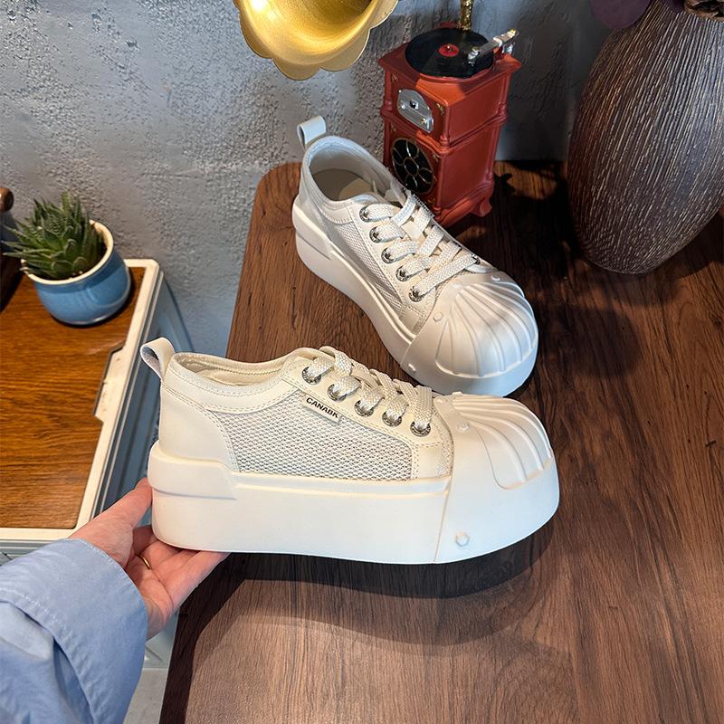 Foam bottom shell head little white shoes summer new mesh breathable board shoes thick sole heightening shoes casual women s shoes 40 білий
Foam bottom shell head little white shoes summer new mesh breathable board shoes thick sole heightening shoes casual women s shoes 40 білий