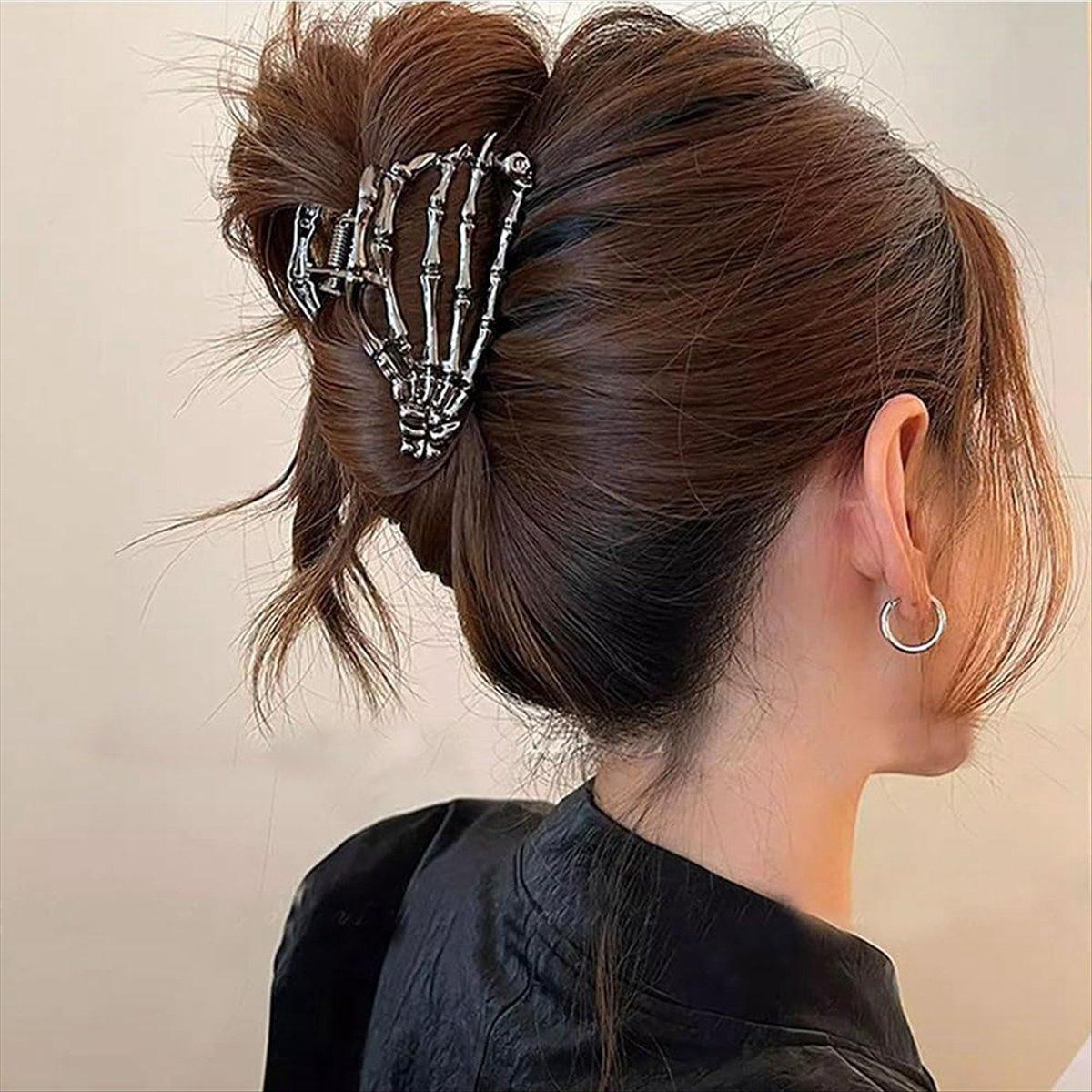 BHBL Hair Clip with Skull Design for Women S Hair Styling, Medium Metal Hair Claw Clips, Halloween Hair Accessories China Mainland
BHBL Hair Clip with Skull Design for Women S Hair Styling, Medium Metal Hair Claw Clips, Halloween Hair Accessories China Mainland