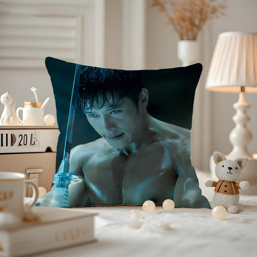 Musife Lee Byung Hun actor Cushion Cover Antidustmite Pillowcase Invisible zipper silky short plush Sofa cushion cover 30X30cm
Musife Lee Byung Hun actor Cushion Cover Antidustmite Pillowcase Invisible zipper silky short plush Sofa cushion cover 30X30cm