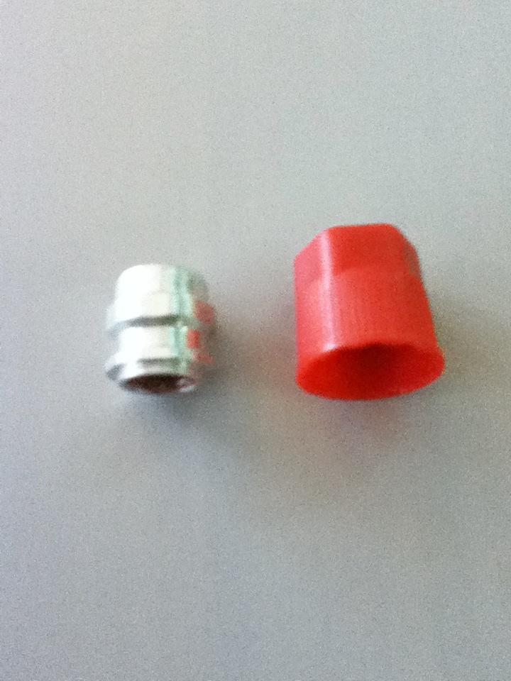 1/4 SAE to R134A Quick Connector R12 Adapter No
1/4 SAE to R134A Quick Connector R12 Adapter No