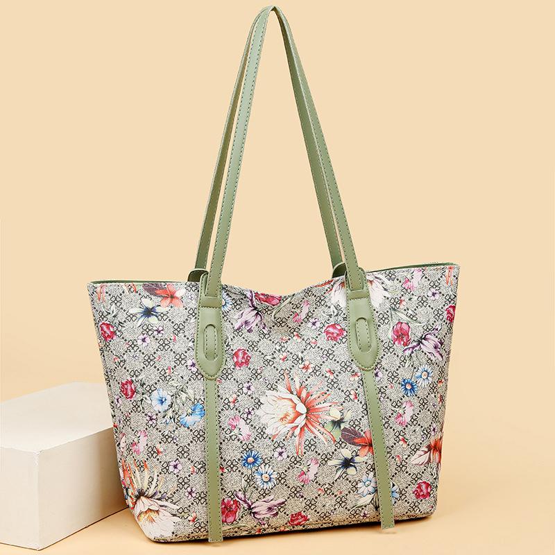 2025 New Fashion Ladies Tote Bag Large-capacity Flowers Printed Shoulder Bag PU Waterproof Leisure Travel Lightweight Joker Handbag
2025 New Fashion Ladies Tote Bag Large-capacity Flowers Printed Shoulder Bag PU Waterproof Leisure Travel Lightweight Joker Handbag