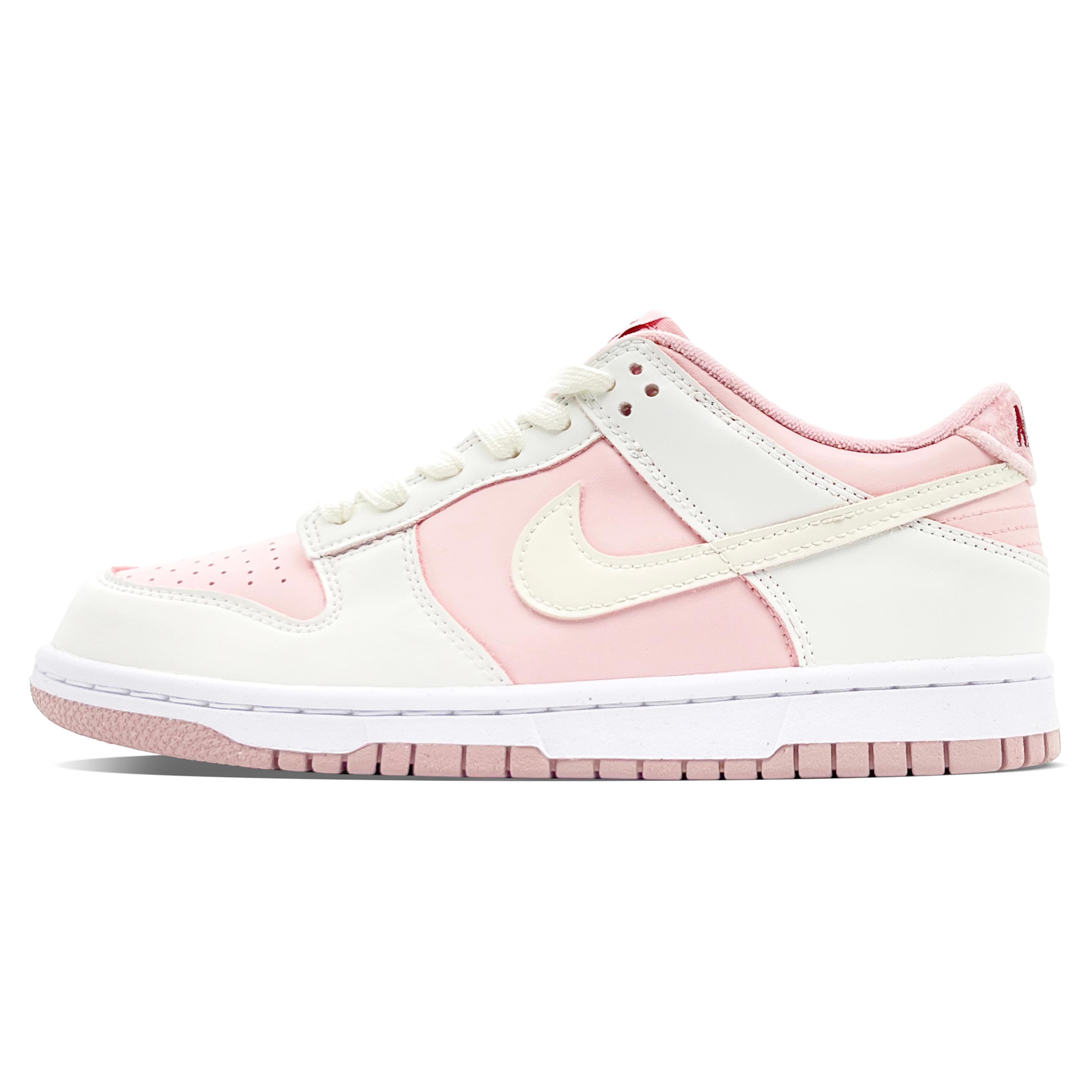 Nike Dunk Slip Resistant, Abrasion Resistant, Lightweight Slip Resistant, Abrasion Resistant, Lightweight Low top DO6485-600(Team414-) 35.5
Nike Dunk Slip Resistant, Abrasion Resistant, Lightweight Slip Resistant, Abrasion Resistant, Lightweight Low top DO6485-600(Team414-) 35.5