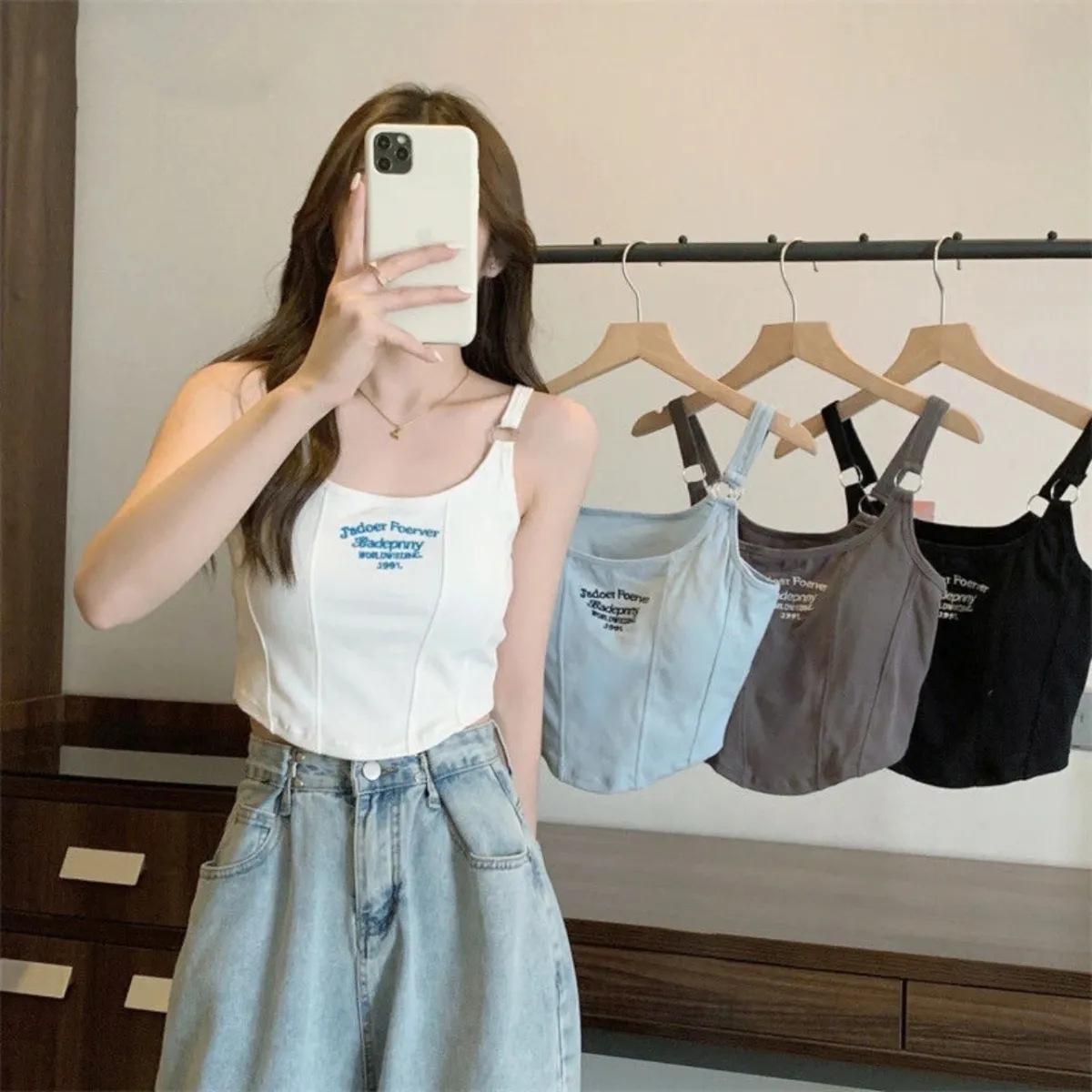 Chic Hong Kong Style Slim Fit Camisole for Women - Sexy Summer Vest with Pure Desire. One Size 70-135 catties сірий колір
Chic Hong Kong Style Slim Fit Camisole for Women - Sexy Summer Vest with Pure Desire. One Size 70-135 catties сірий колір