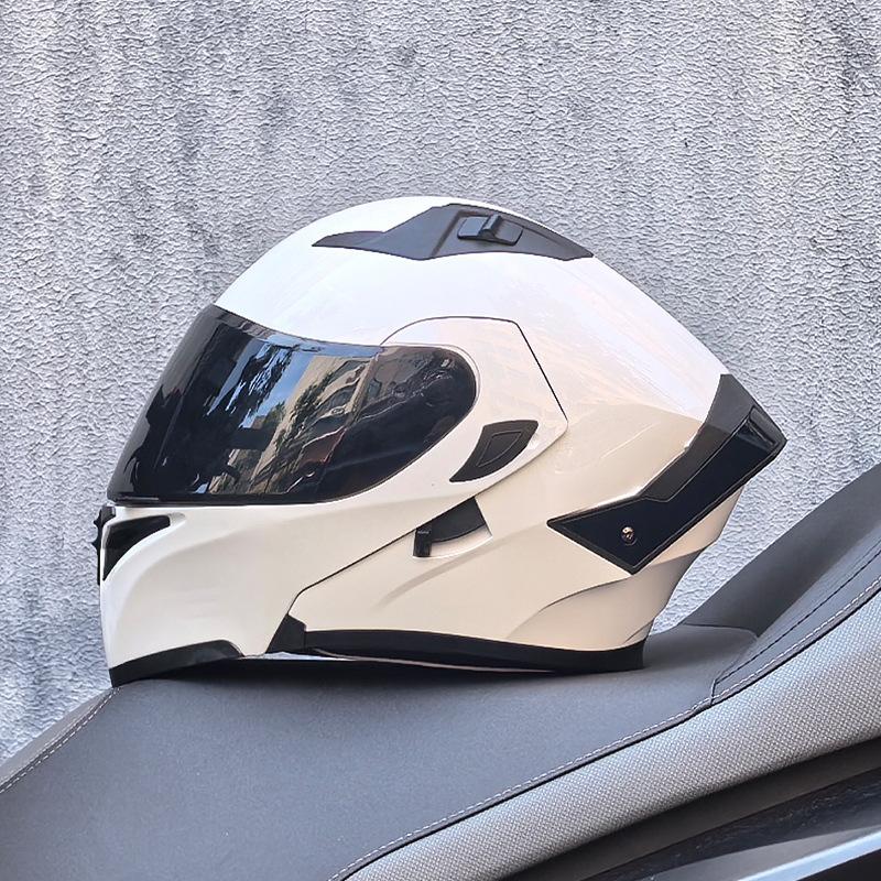 Motorcycle peeling helmet summer four seasons universal locomotive men and women safety M
Motorcycle peeling helmet summer four seasons universal locomotive men and women safety M