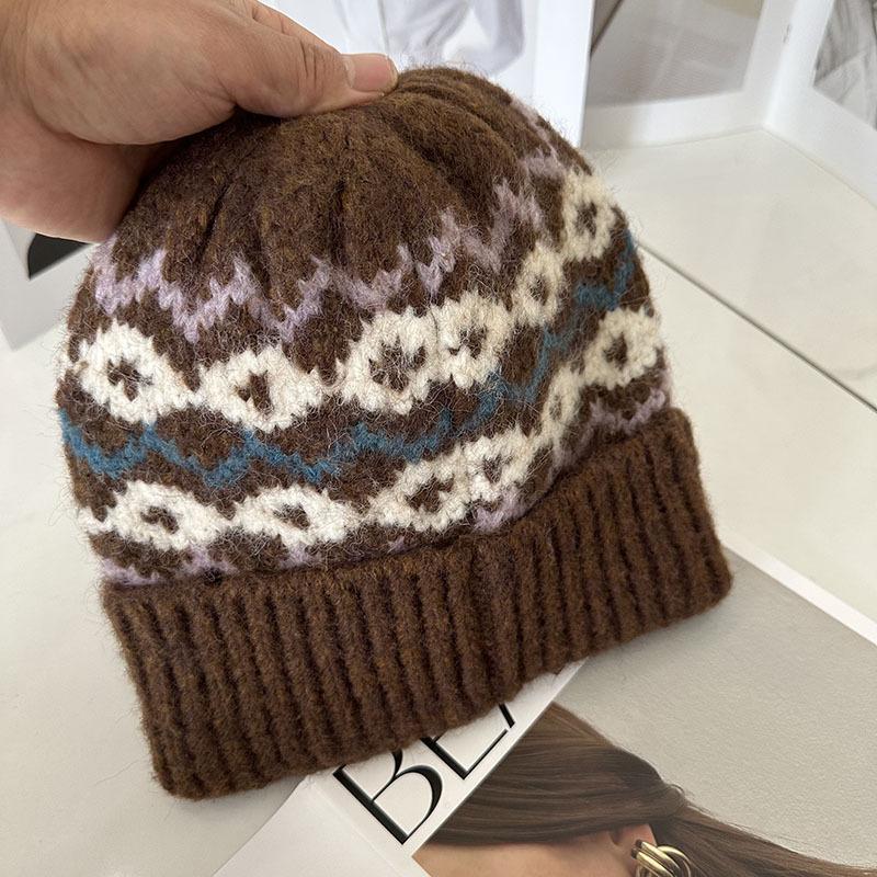 Вязаная шерстяная шапка для женщин на осень и зиму, универсальная, в стиле ретро, теплая, подчеркивающая лицо, модная, высокого класса, для улицы, защищающая от холода, шапка-бини one size