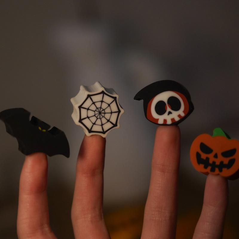 Cute Halloween Pumpkin & Skeleton Cartoon Erasers for Kids Stationery Prize Small 1*1*0.6 cm
Cute Halloween Pumpkin & Skeleton Cartoon Erasers for Kids Stationery Prize Small 1*1*0.6 cm
