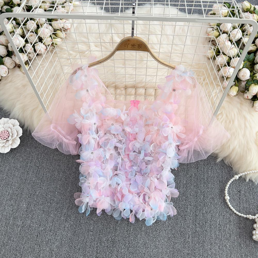 RUGOD новая летняя французская шифоновая рубашка с квадратным вырезом и пышными рукавами, короткий топ, женская одежда
RUGOD новая летняя французская шифоновая рубашка с квадратным вырезом и пышными рукавами, короткий топ, женская одежда