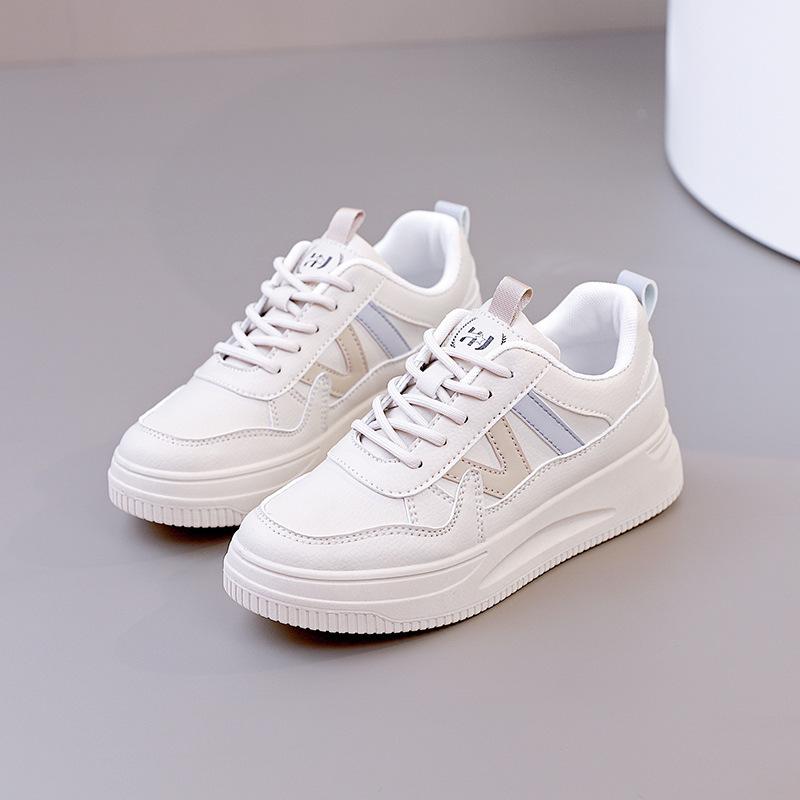 Small board shoes women s spring and autumn new models with skirts, small white shoes, students are versatile and not tired of feet 35
Small board shoes women s spring and autumn new models with skirts, small white shoes, students are versatile and not tired of feet 35