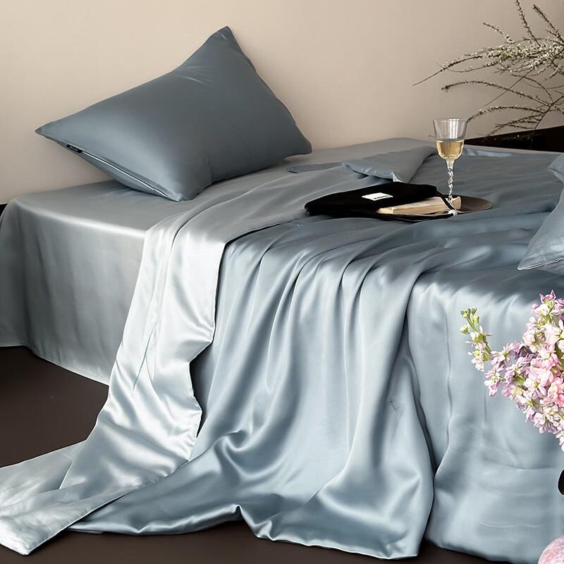 Mling Soy Fiber Summer Air Conditioning Quilt
Mling Soy Fiber Summer Air Conditioning Quilt