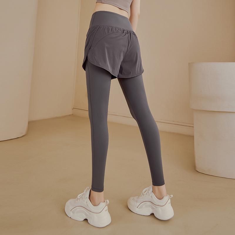 Quick-Dry Women s High-Waisted Leggings with Hip-Lift and Anti-Embarrassment Fit for Running and Fitness XL чорний
Quick-Dry Women s High-Waisted Leggings with Hip-Lift and Anti-Embarrassment Fit for Running and Fitness XL чорний