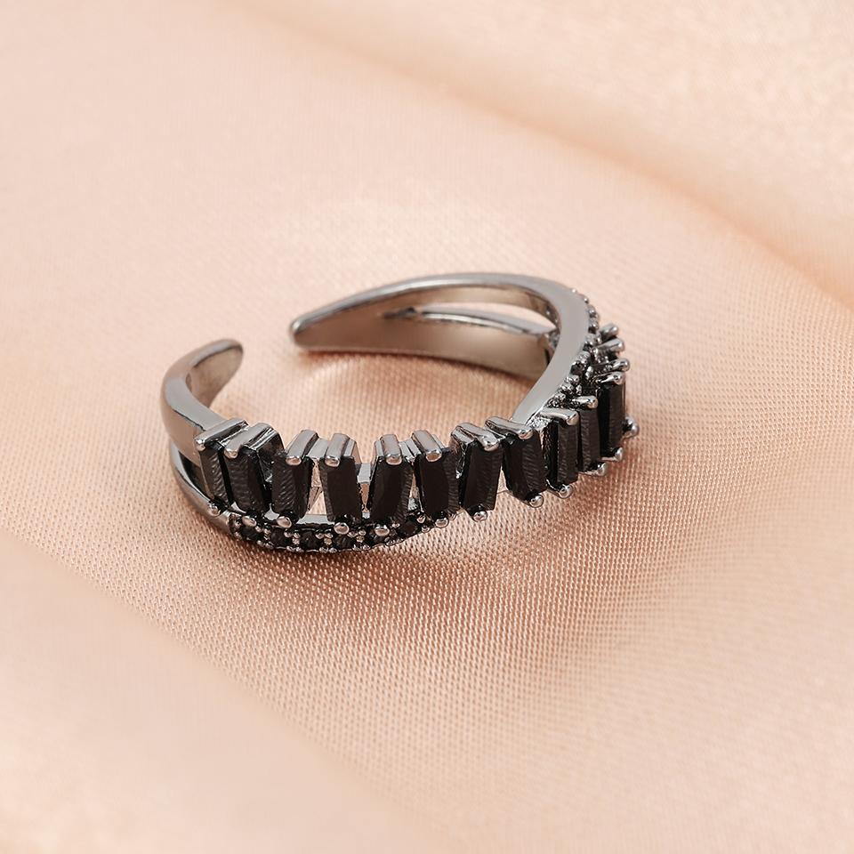 Luxury Zircon Shiny Chic Resizable Double Student Opening Rings for Woman Silver Color Gothic Finger Jewelry Wedding Party Adjustable чорний
Luxury Zircon Shiny Chic Resizable Double Student Opening Rings for Woman Silver Color Gothic Finger Jewelry Wedding Party Adjustable чорний