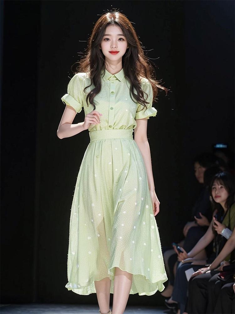 Летнее зеленое платье А-силуэта в горошек 2024: Шикарный и неподвластный времени Large зелёный