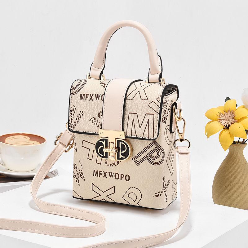 2025 Trendy Women s Compact Crossbody Bag - Spring/Summer Versatile Lightweight Shoulder Bag
2025 Trendy Women s Compact Crossbody Bag - Spring/Summer Versatile Lightweight Shoulder Bag