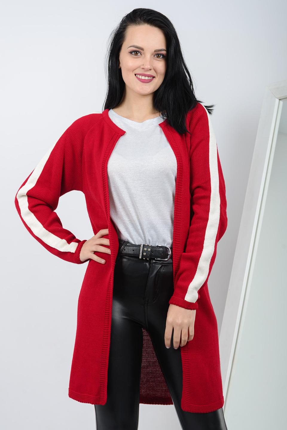 Кардиган В язаний з лампасами Inedit 715 M червоний
Кардиган В язаний з лампасами Inedit 715 M червоний