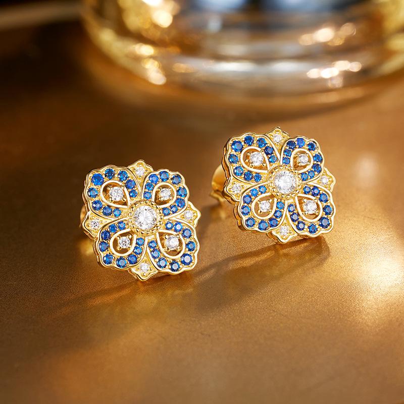 Light luxury high-end earrings, blue zircon inlaid with 925 sterling silver antique earrings.
Light luxury high-end earrings, blue zircon inlaid with 925 sterling silver antique earrings.