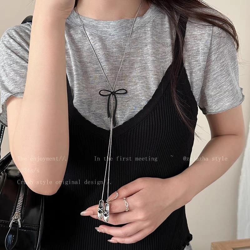 2026 New Love Square Brand Broken Silver Necklace Female Fashion Couple Girlfriend Necklace Gift High Sense
2026 New Love Square Brand Broken Silver Necklace Female Fashion Couple Girlfriend Necklace Gift High Sense