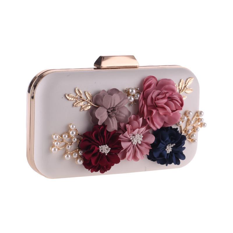 Dinner Bag 2025 Pearl Flower Clutch Bag Bead Embroidery Evening Dress Party Wedding Chain Small Square Bag белый
Dinner Bag 2025 Pearl Flower Clutch Bag Bead Embroidery Evening Dress Party Wedding Chain Small Square Bag белый