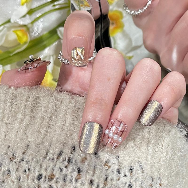 Douyin Trendy Wearable Nail Art: Handmade High-End Bowknot & Pearl Nails Handmade Nails M Size 10 Pieces
Douyin Trendy Wearable Nail Art: Handmade High-End Bowknot & Pearl Nails Handmade Nails M Size 10 Pieces
