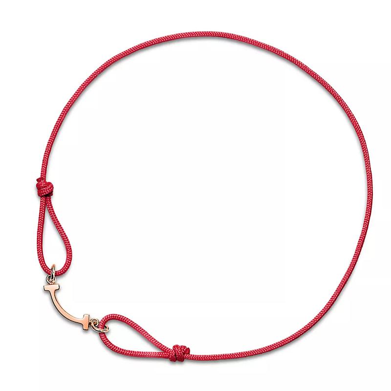 Tiffany & Co. Серія Tiffany T Smile Браслет форми посмішки Край 18K Рожеве золото Жіночий браслет Червоний 74862993 Box,XS/M
Tiffany & Co. Серія Tiffany T Smile Браслет форми посмішки Край 18K Рожеве золото Жіночий браслет Червоний 74862993 Box,XS/M