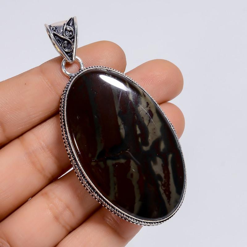 Personalized Silver Cuff Pendant for Boyfriend with Custom Engraving Option 6-8
Personalized Silver Cuff Pendant for Boyfriend with Custom Engraving Option 6-8