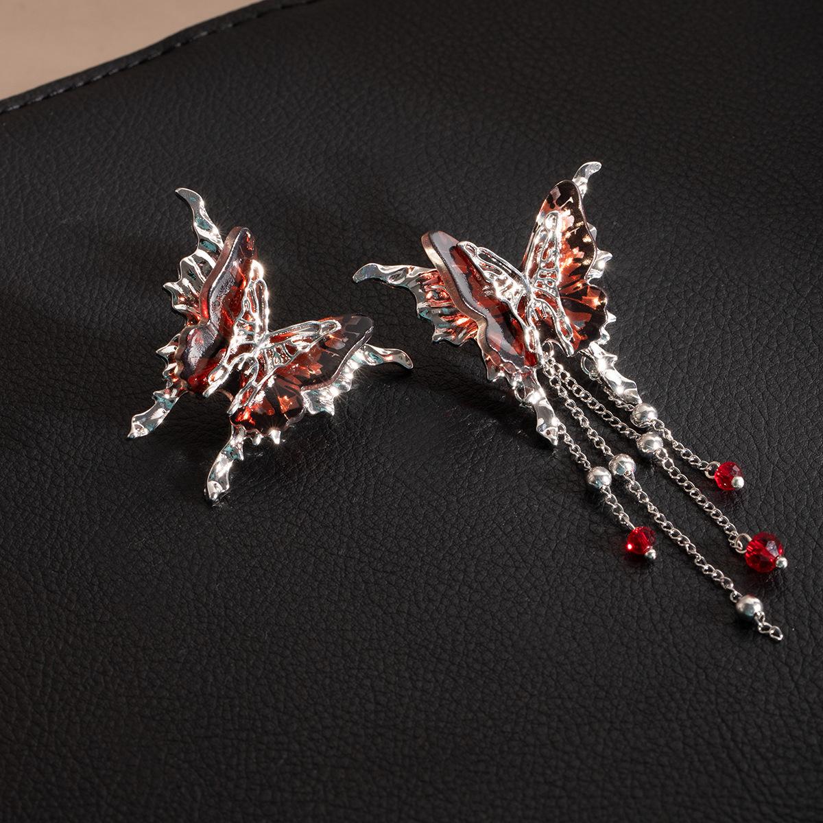 Silver Needle Liquid Butterfly Asymmetrical Fringed Earrings, Light Luxury Design, Sweet And Cool Style, Niche And Versatile Fashion Earrings.
Silver Needle Liquid Butterfly Asymmetrical Fringed Earrings, Light Luxury Design, Sweet And Cool Style, Niche And Versatile Fashion Earrings.