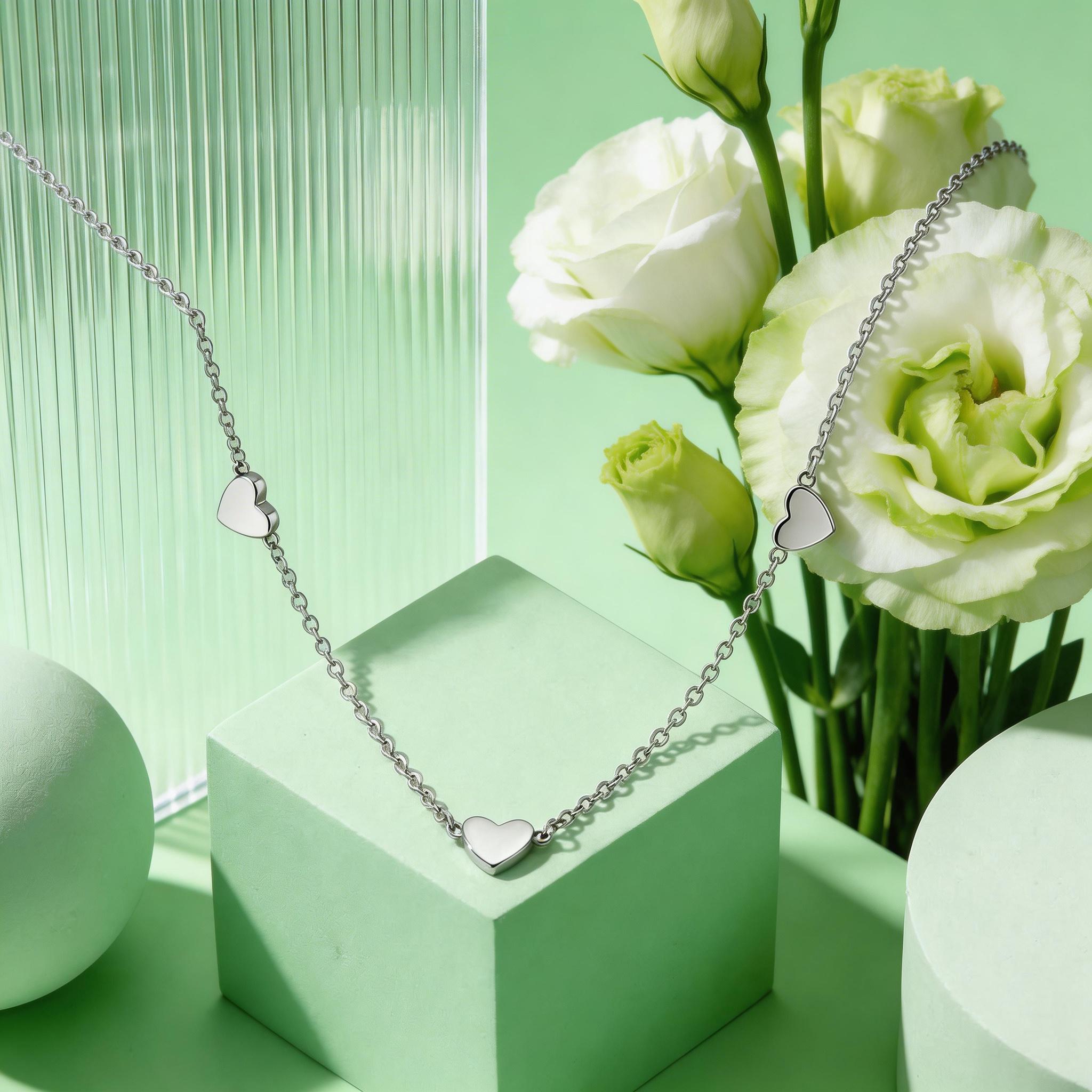 Simple Heart Necklace for Women Girls Stainless Steel Wedding Necklaces Waterproof Modern Party Daily Jewelry Gift
Simple Heart Necklace for Women Girls Stainless Steel Wedding Necklaces Waterproof Modern Party Daily Jewelry Gift