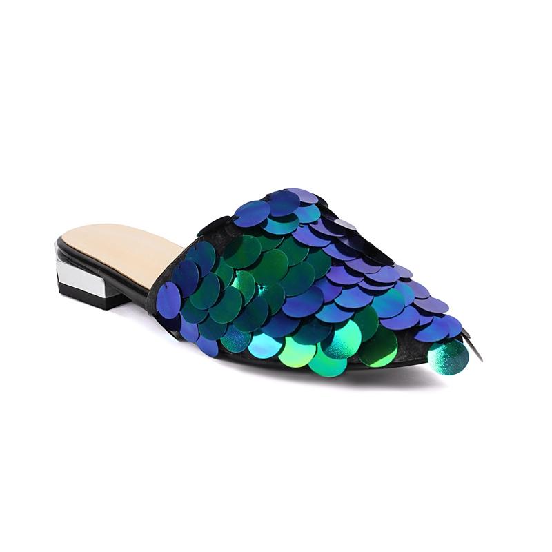 Fashion Women s New Spring/Summer Pointed Shining Nightclub Sexy Genuine Leather Low Heel Large and Small Baotou Muller Slippers 46 48 32 зелёный
Fashion Women s New Spring/Summer Pointed Shining Nightclub Sexy Genuine Leather Low Heel Large and Small Baotou Muller Slippers 46 48 32 зелёный